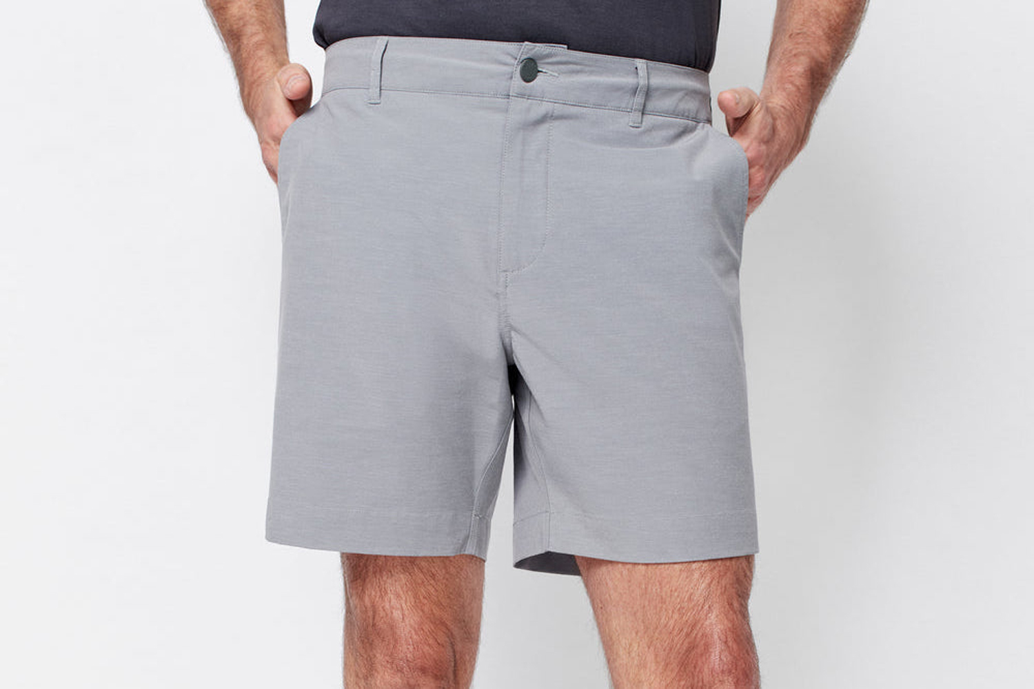 A Faherty All Day Short in 7 inch inseam on a model.
