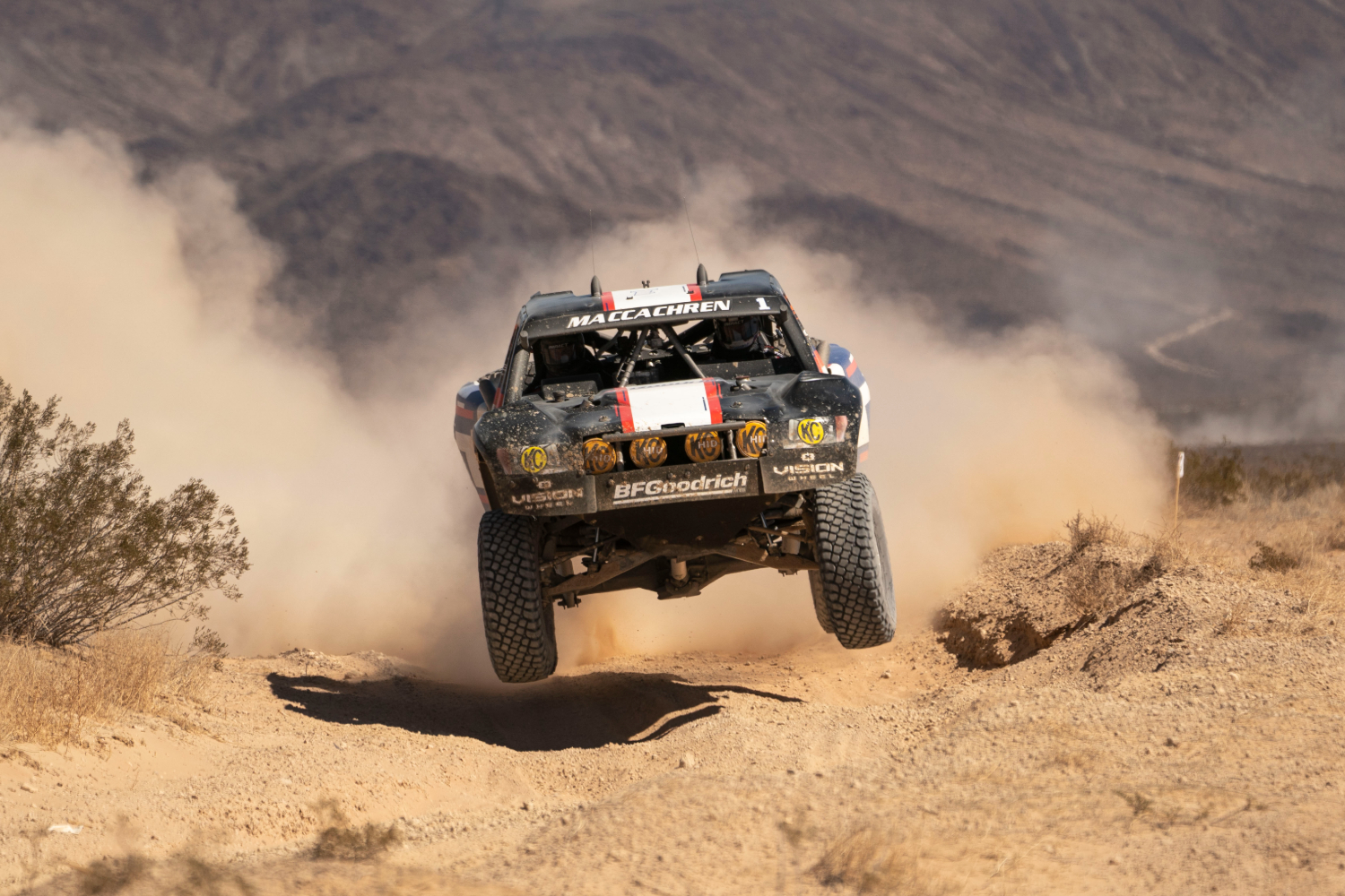 150 MPH Through the Open Desert The Mint 400 is Back The Manual