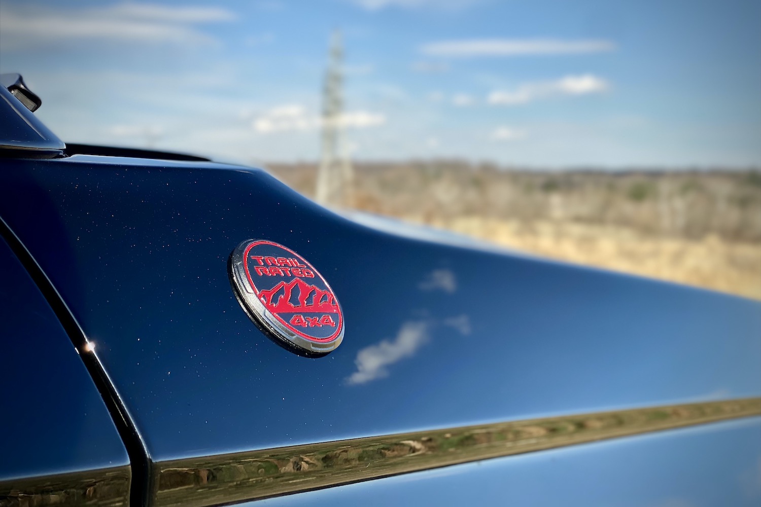 Trail rated badge on 2022 Jeep Grand Cherokee Trailhawk hood.
