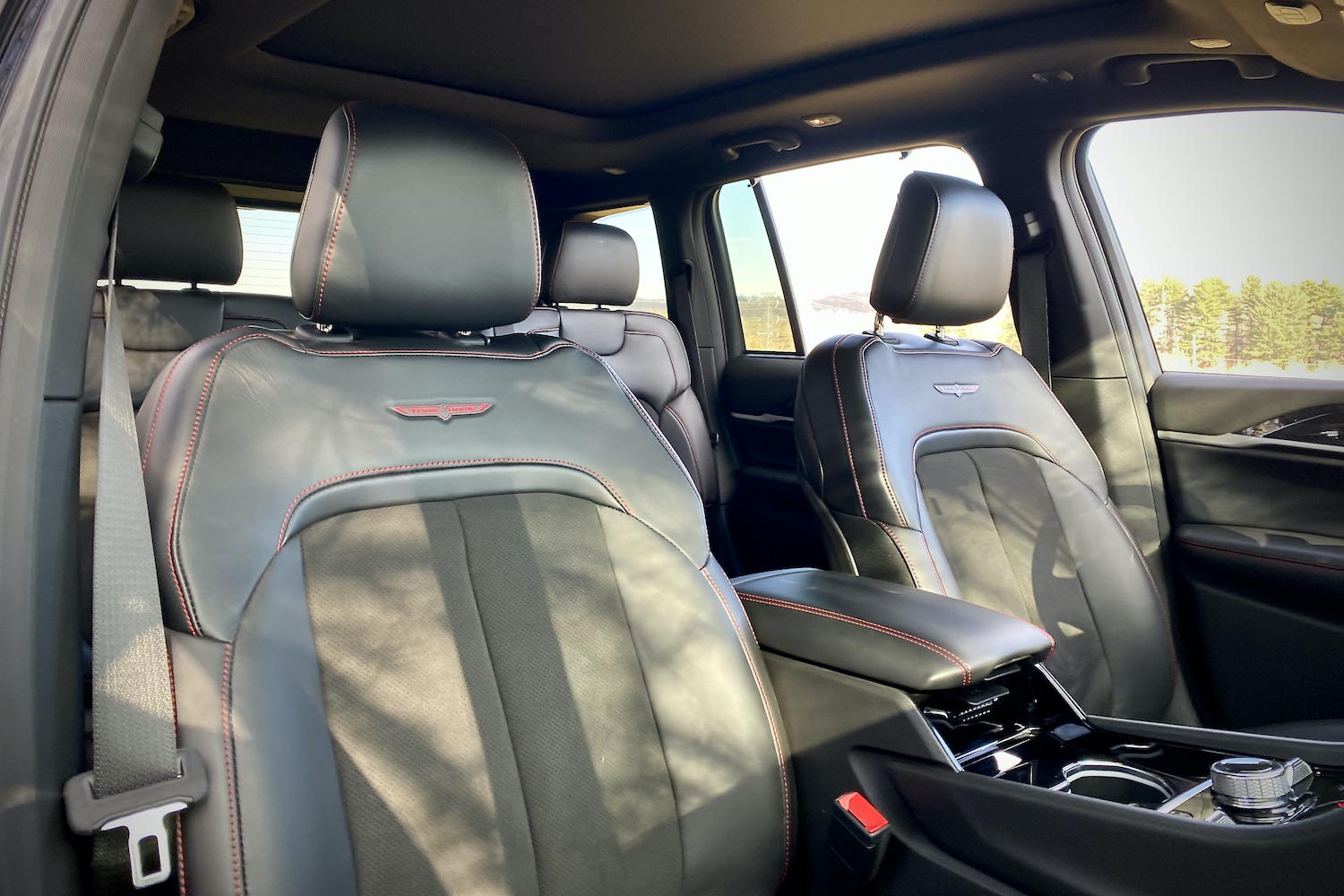 Front passenger's seat in 2022 Jeep Grand Cherokee Trailhawk from outside the SUV.