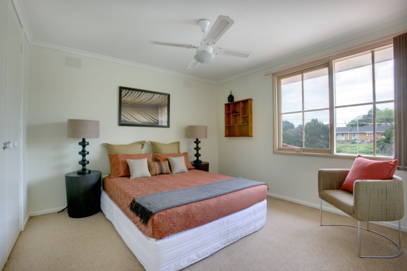 A bedroom with contemporary design