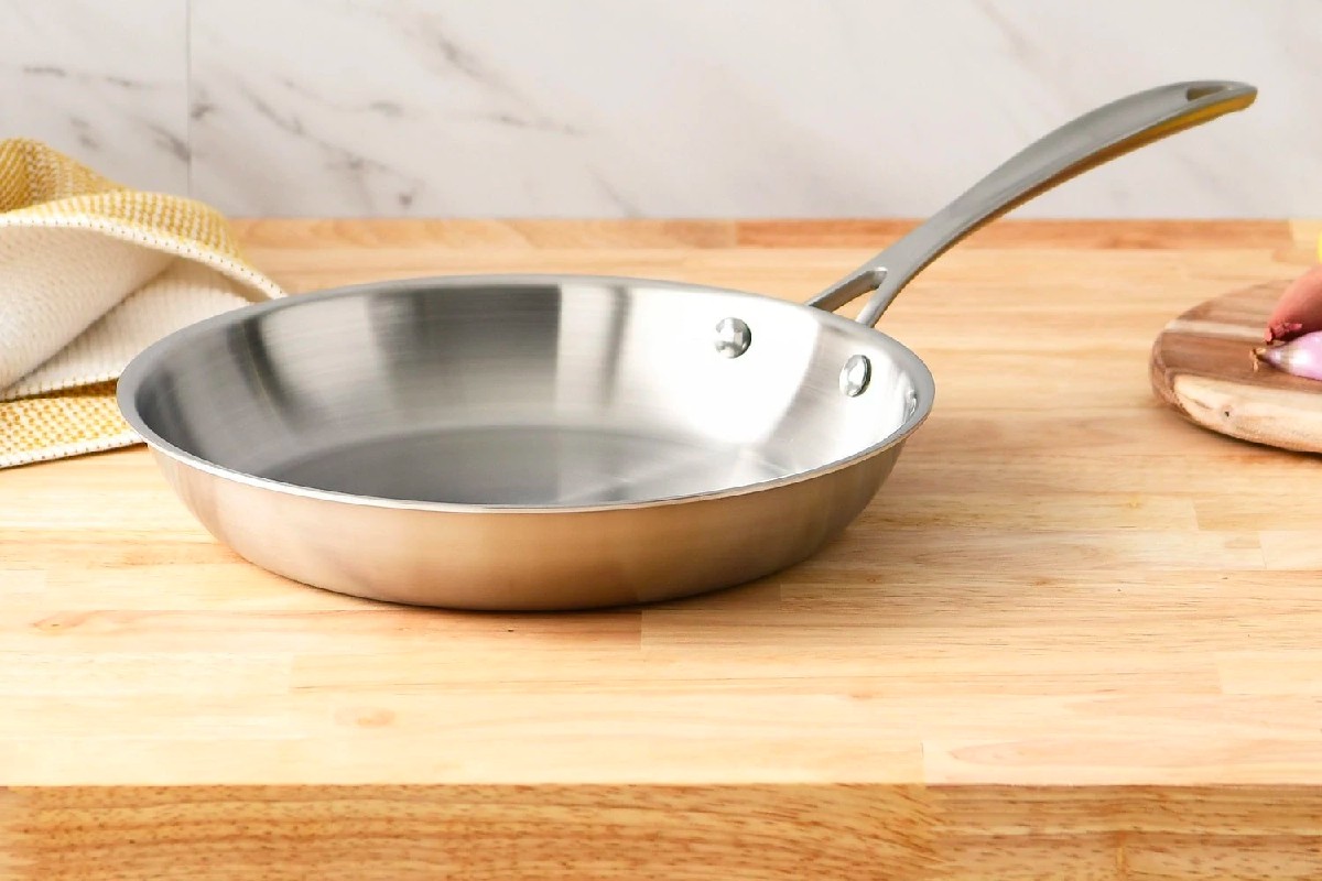 american kitchen stainless steel skillet.