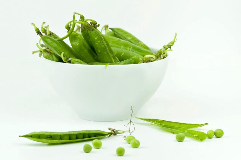 Bowl of green pea