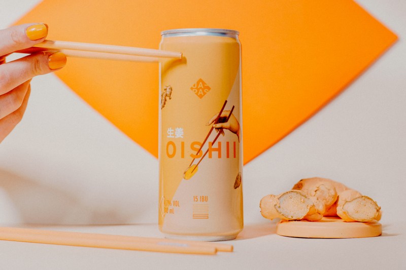 A Japas Cervejaria beer and props.