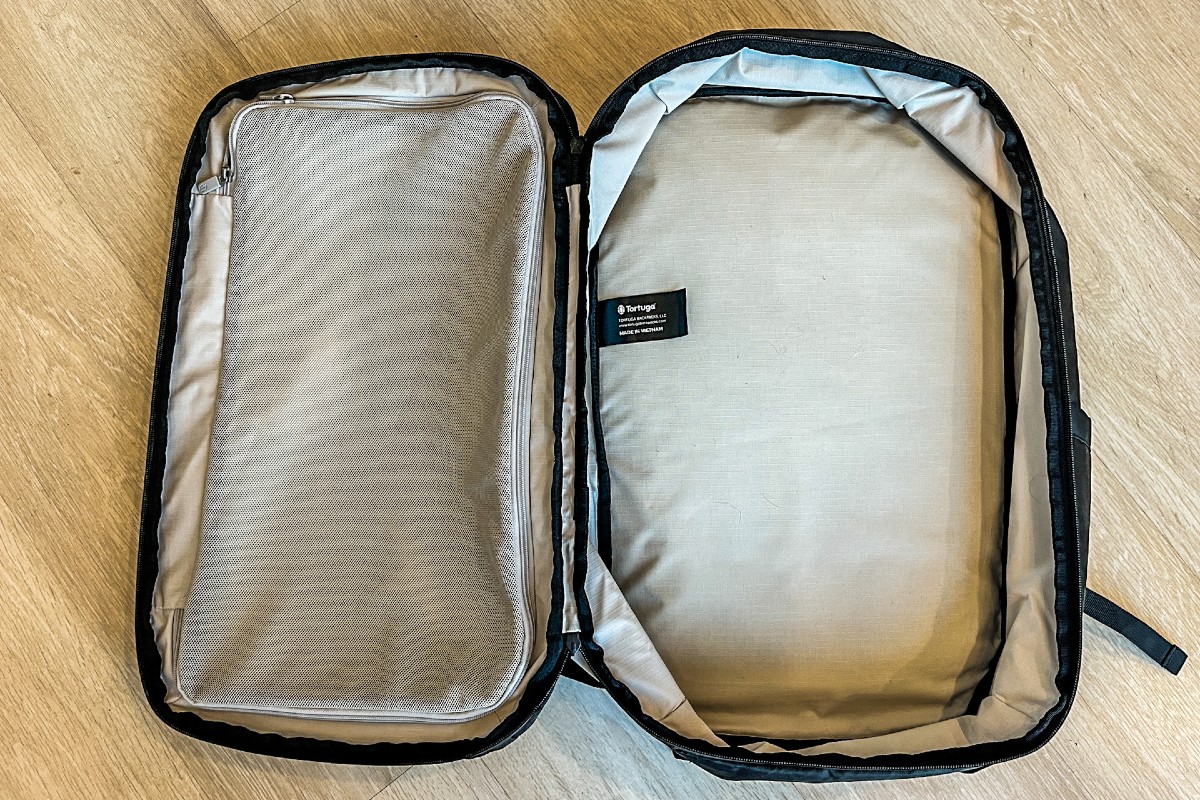 Tortuga travel backpack interior
