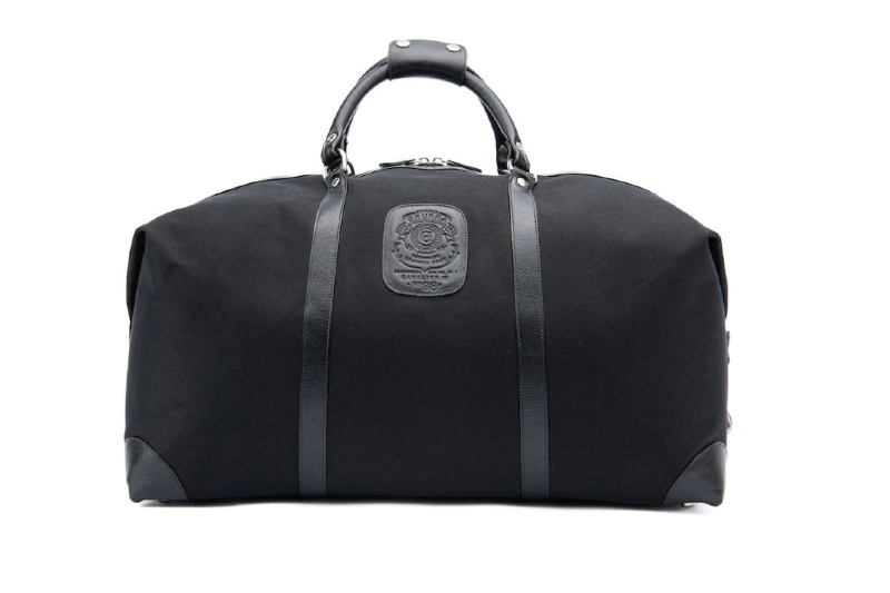 Ghurka twill bag in black.