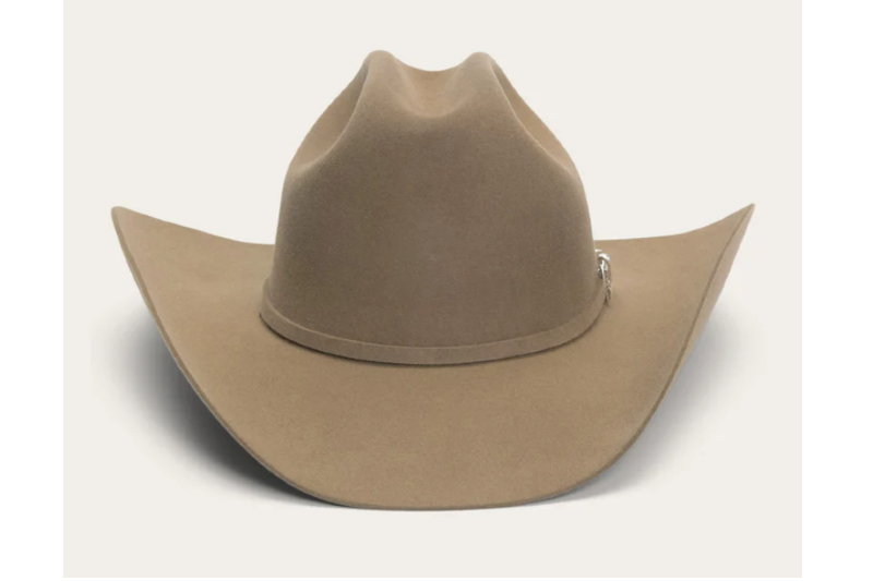 Stetson cowboy hat in tan color.