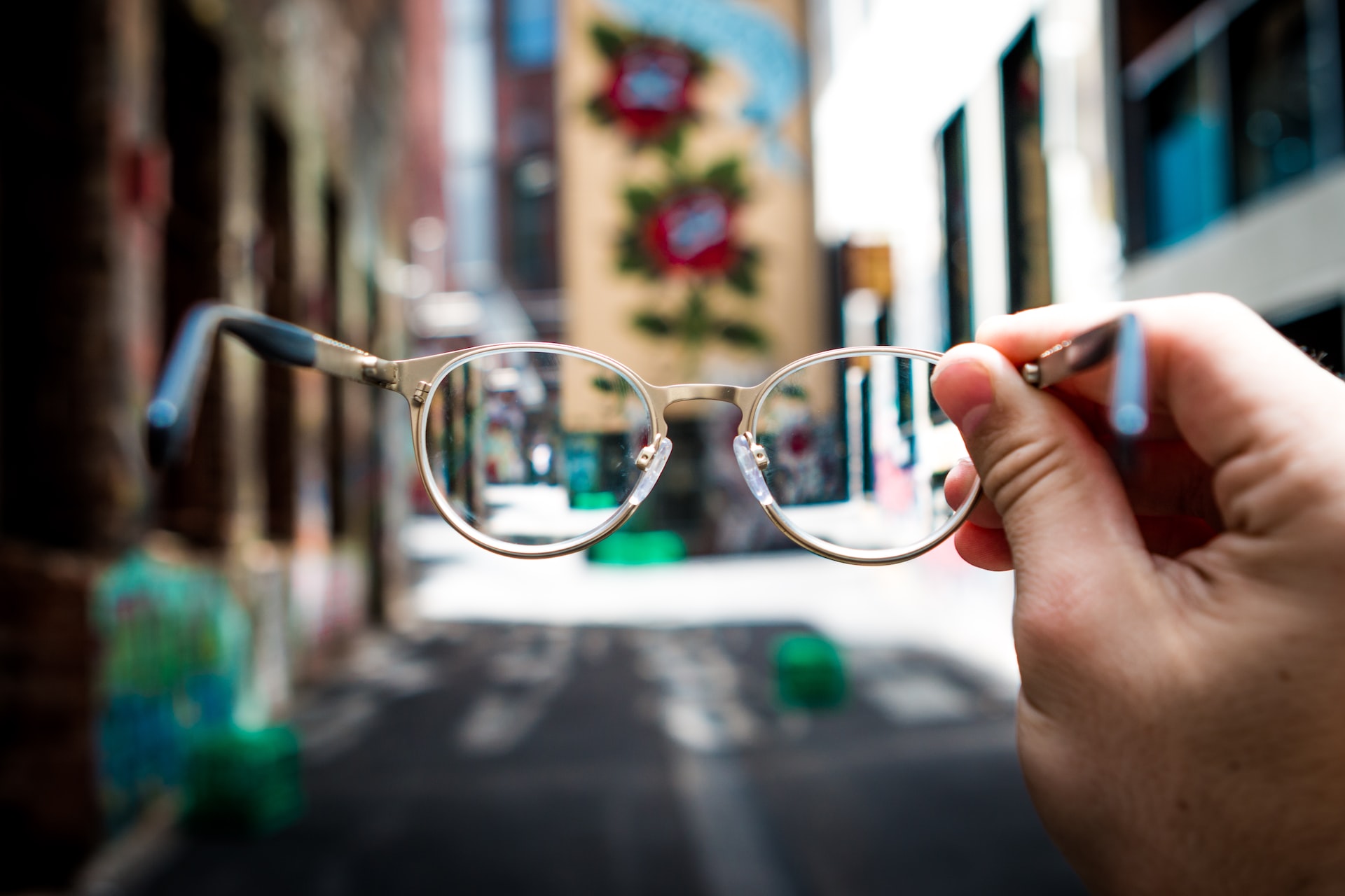 How to remove scratches on reading glasses and sunglasses