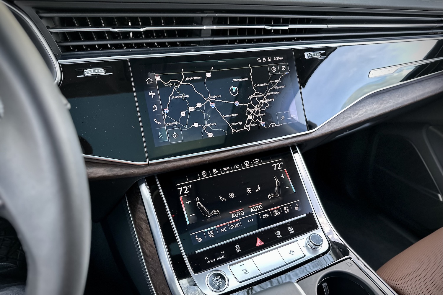 Close up of double-screen infotainment system in the 2022 Audi Q7 Prestige.