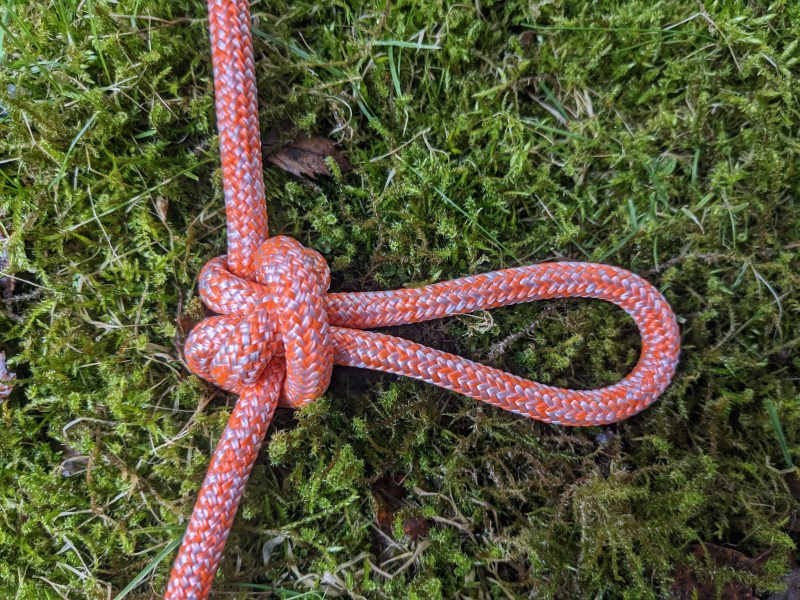 Alpine butterfly knot