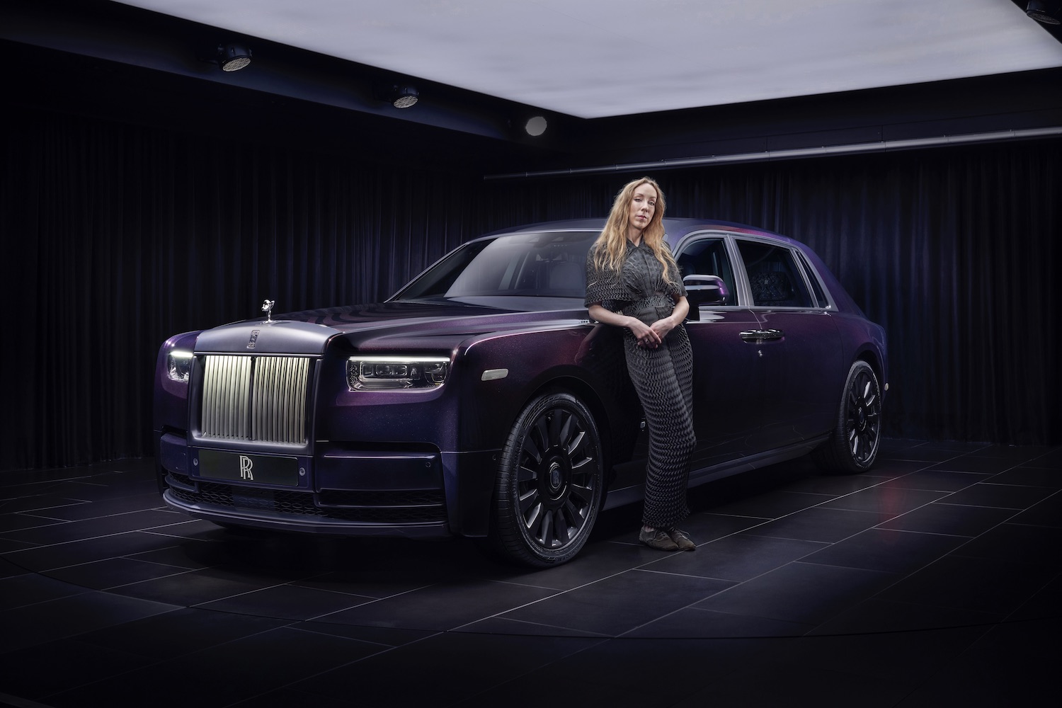 Front end angle of the Rolls-Royce Phantom Syntopia in a studio with Iris van Herpen.