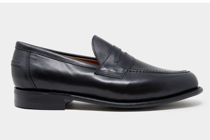 Sanders x Todd Snyder Clive Loafer in black.