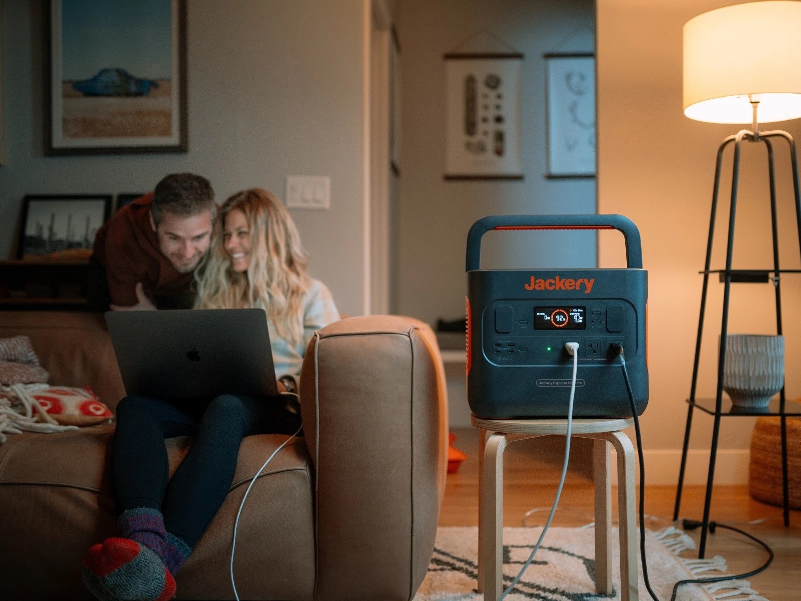 Jackery-Solar-Generator-1500-Pro-used-indoors-during-outage by couple.