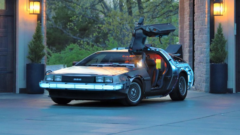 1981 delorean replica for auction