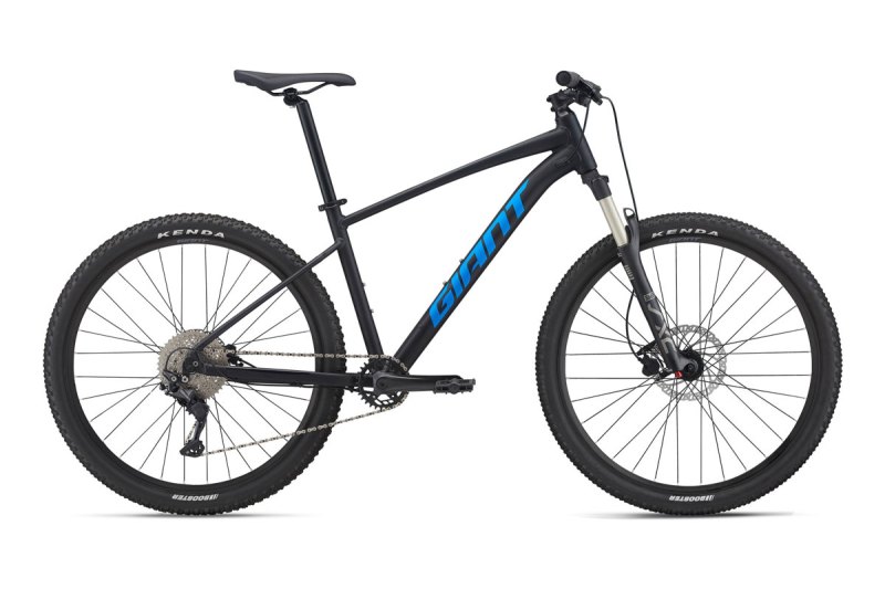 Giant Talon 1 (2022) Mountain Biking on a plain white background.