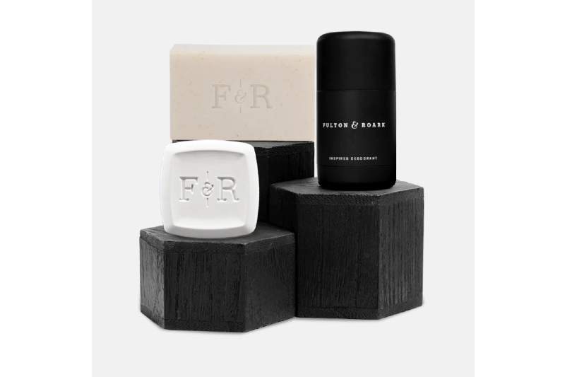 Fulton & Roark Essentials gift set displayed on a light gray background.