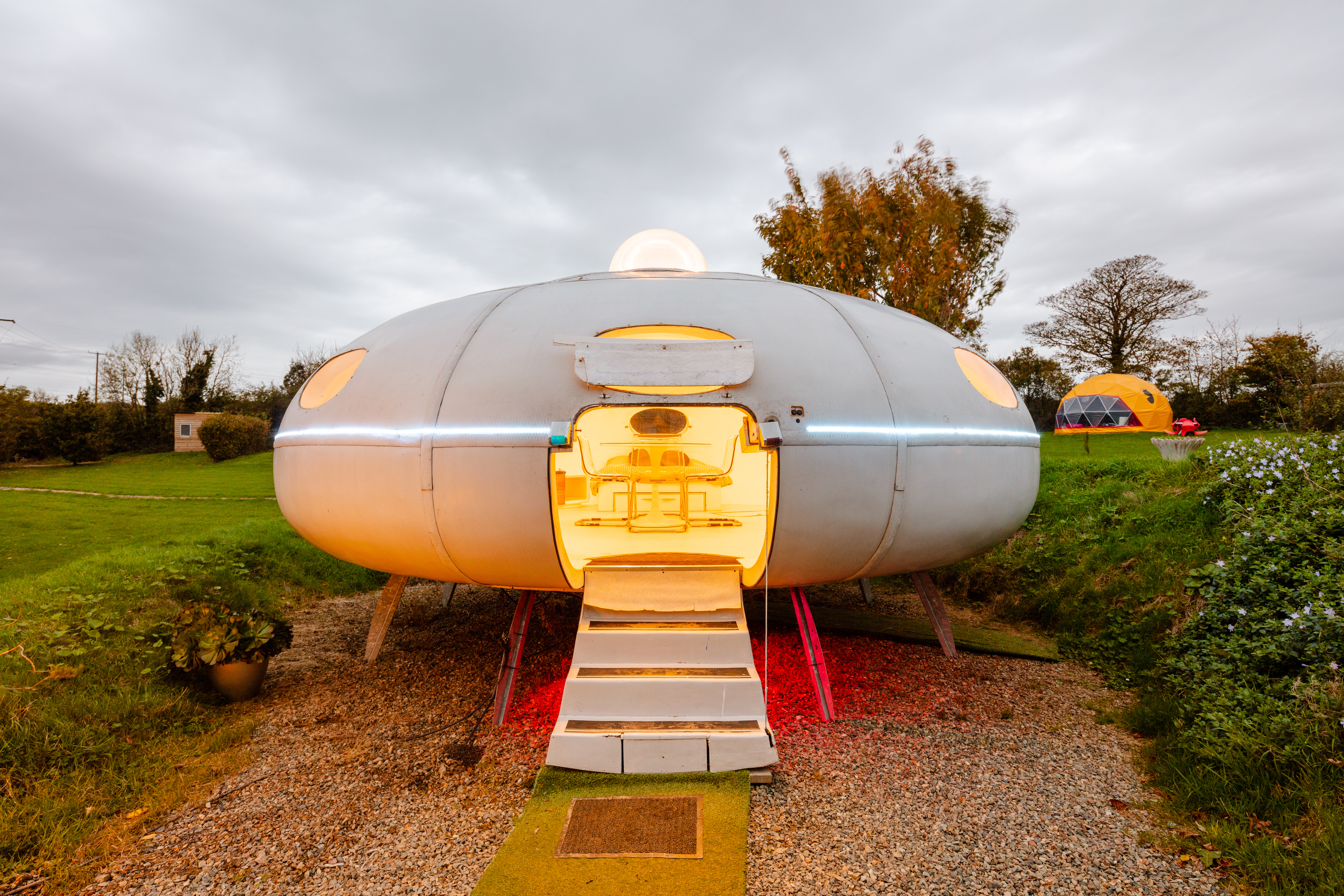 wes anderson asteroid city inspired airbnbs saucer