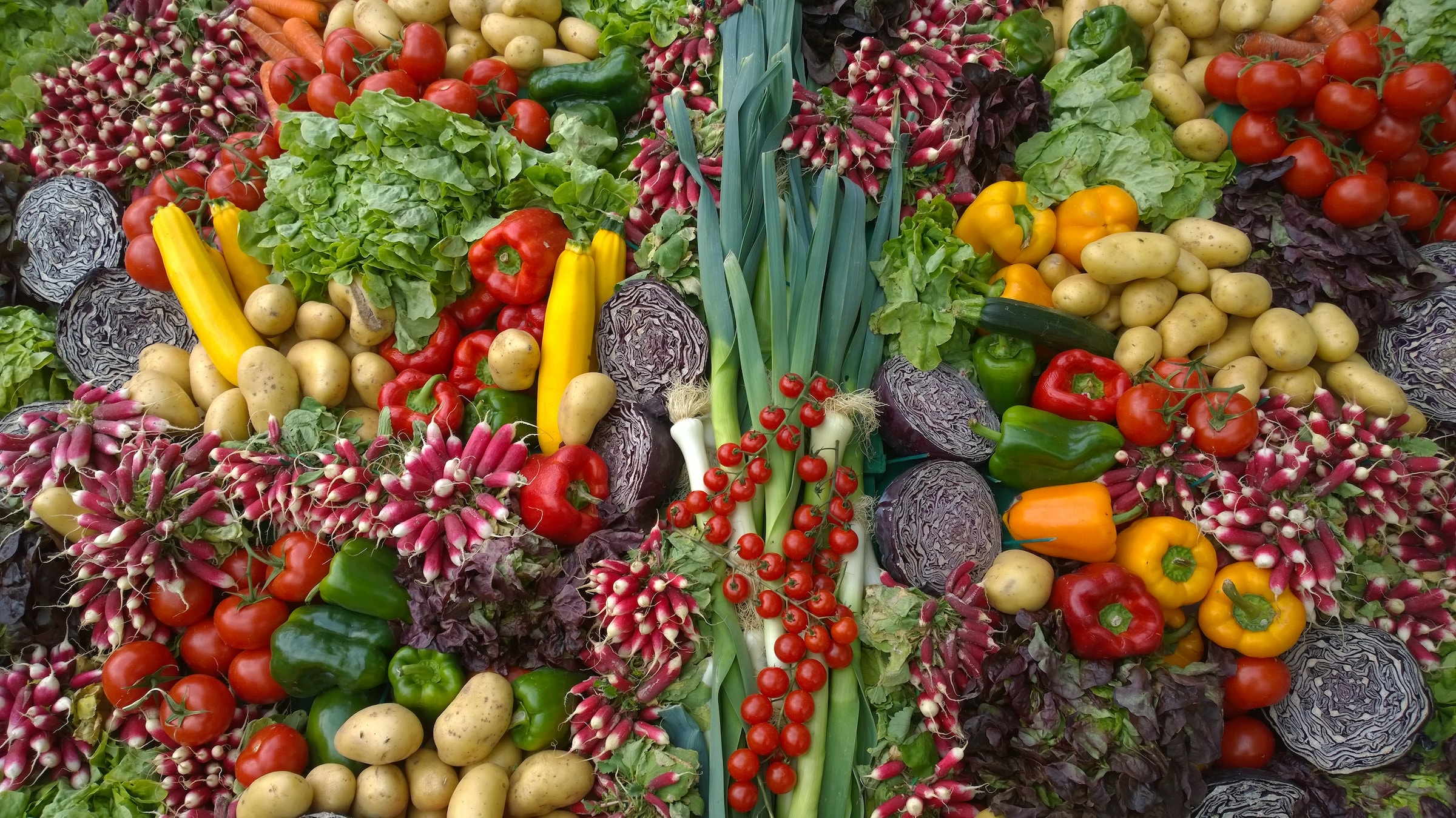 Colorida variedad de verduras