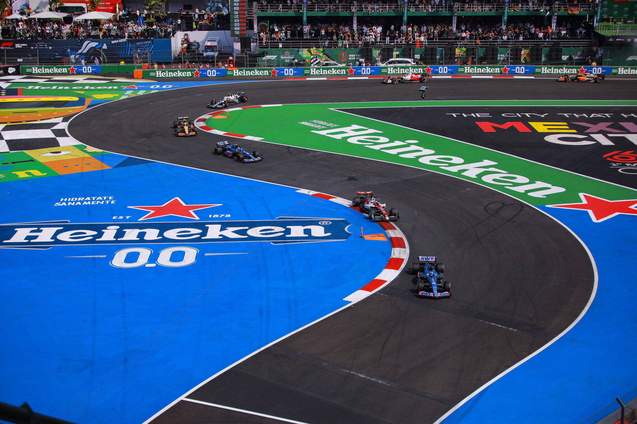An image of the 2022 Mexican Grand Prix mid-race.