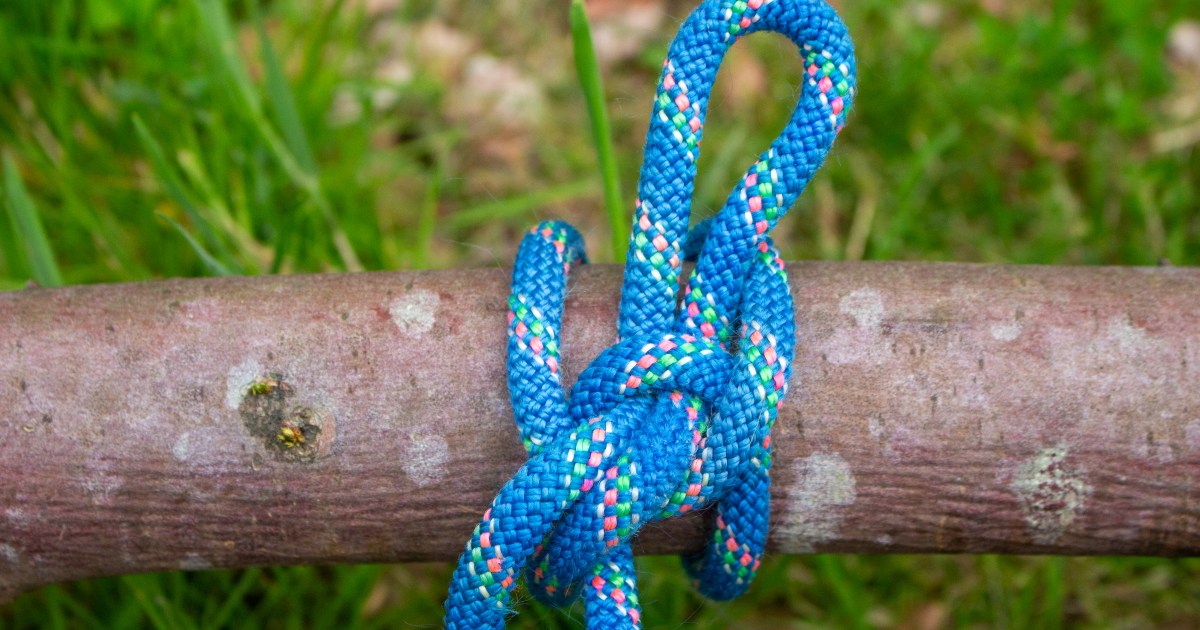 This releasable hitch knot is easy to tie and even easier to release ...
