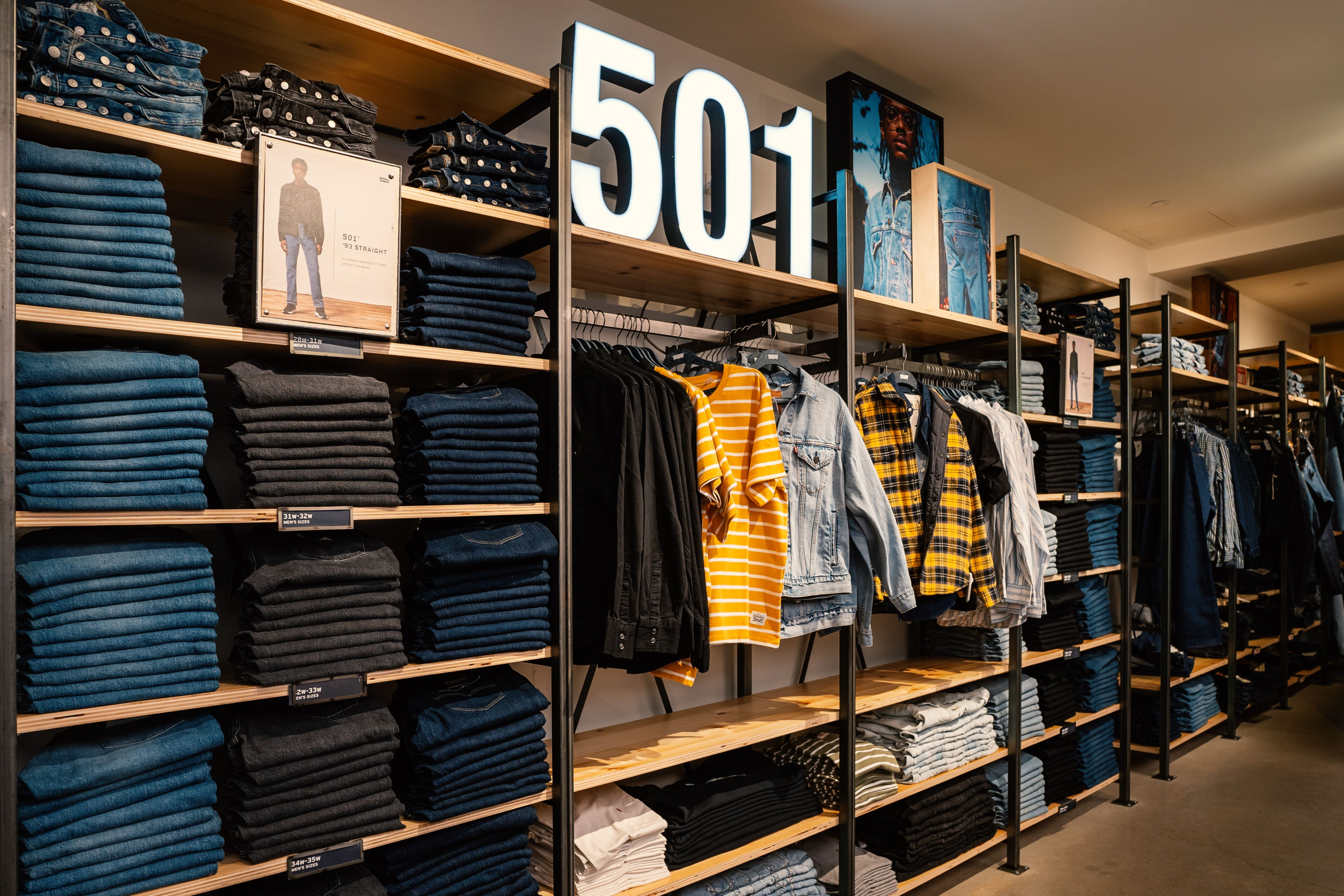 levis 501 store