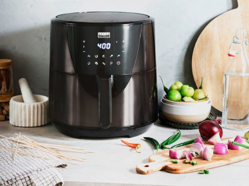 Bella Pro Series 8-quart digital air fryer lifestyle image on counter.