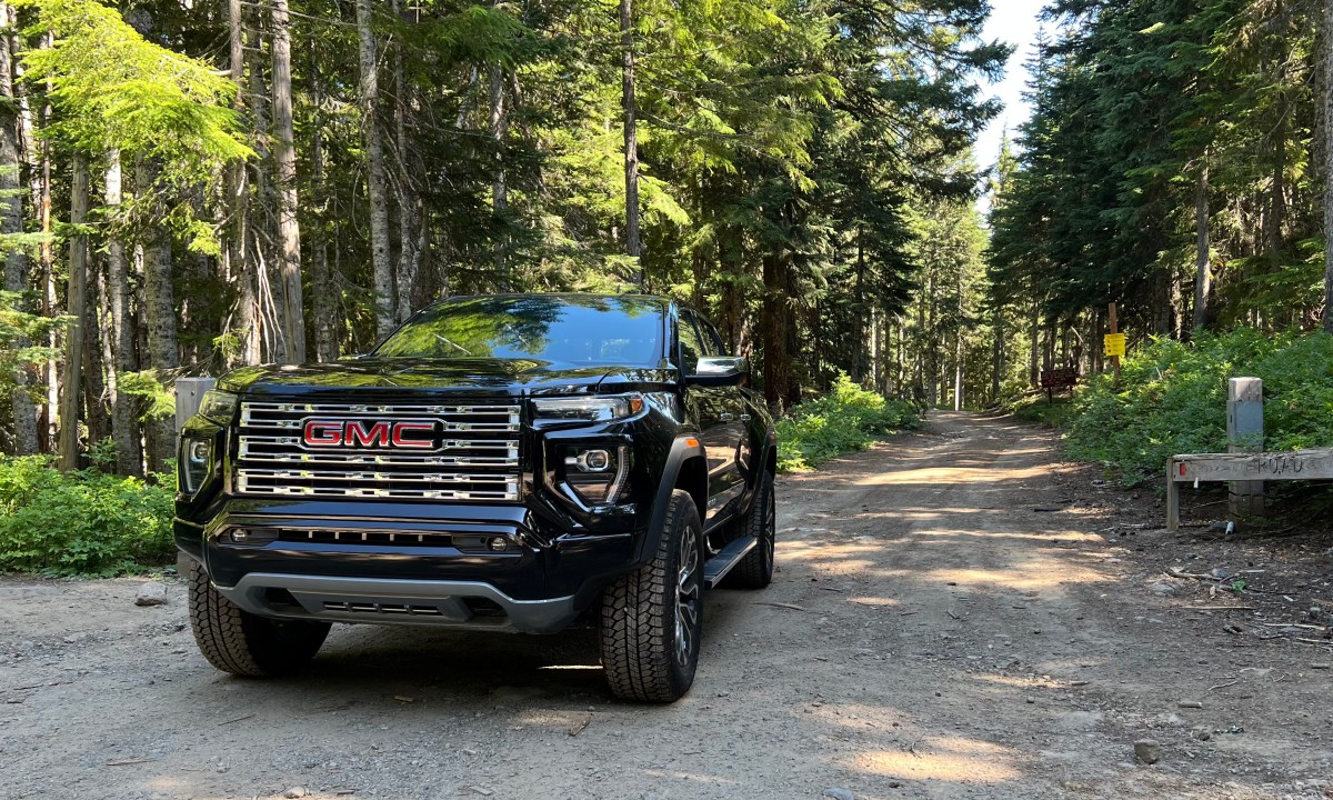2023 GMC Cayon Denali