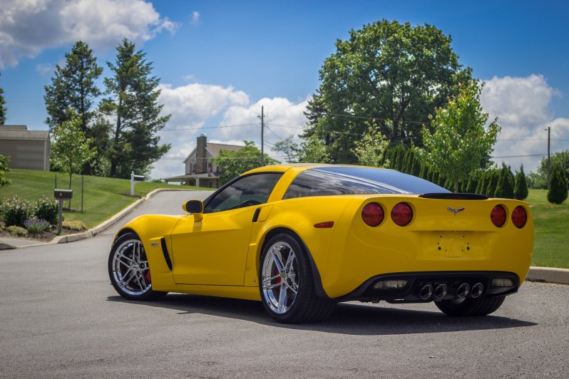 Corvette C6 Z06 Yellow