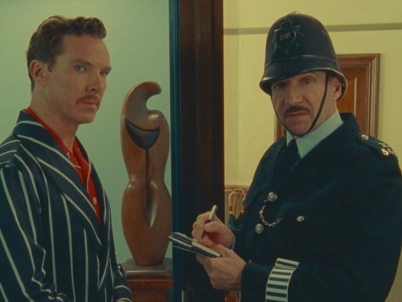 Benedict Cumberbatch and Ralph Fiennes in The Wonderful Story of Henry Sugar. 