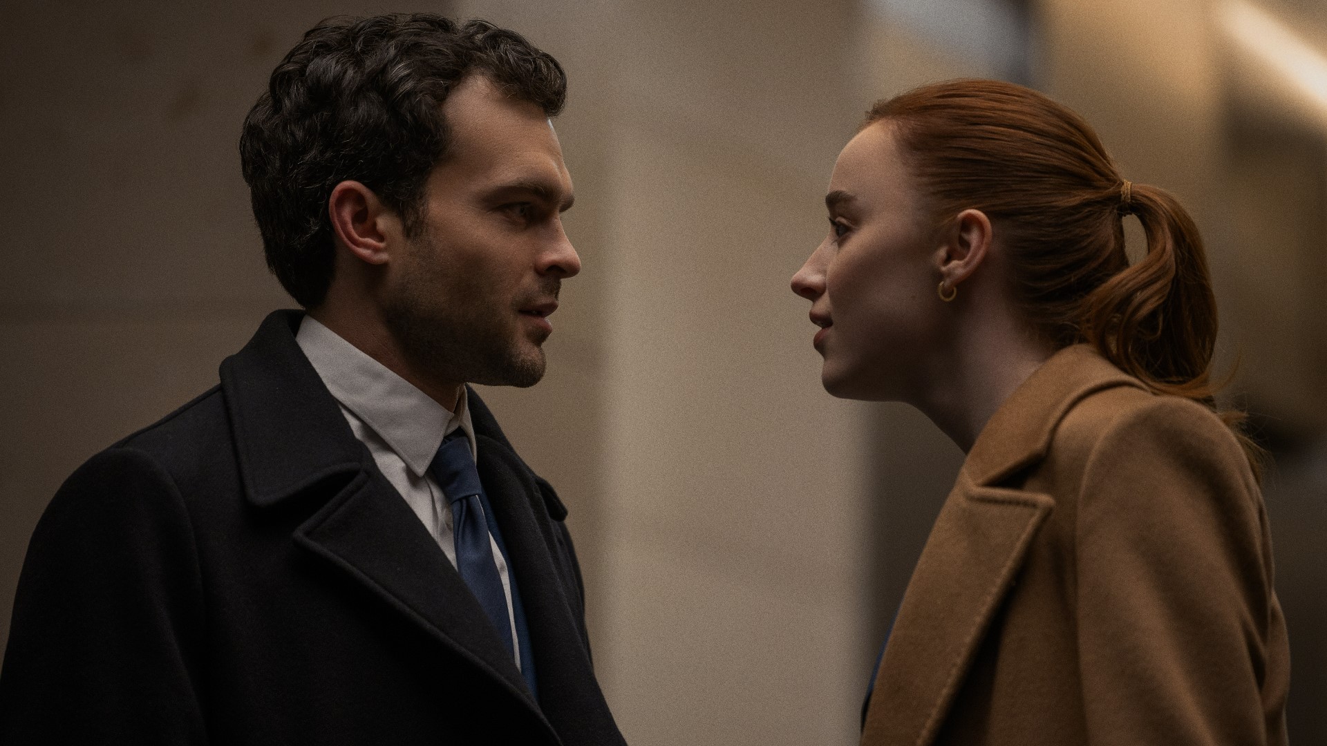 Alden Ehrenreich and Phoebe Dynevor in Fair Play. 