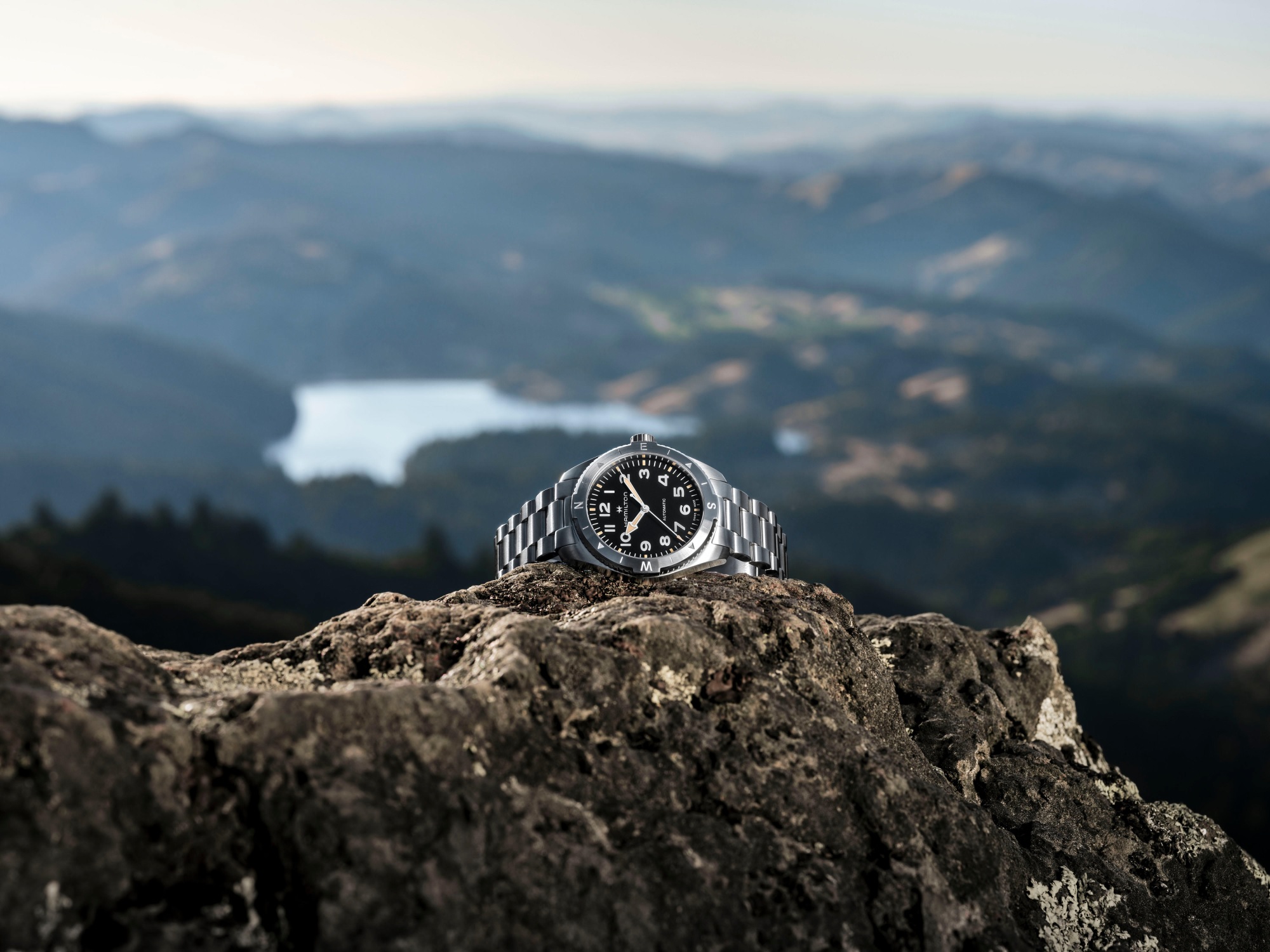 Hamilton Khaki Field Expedition mountain