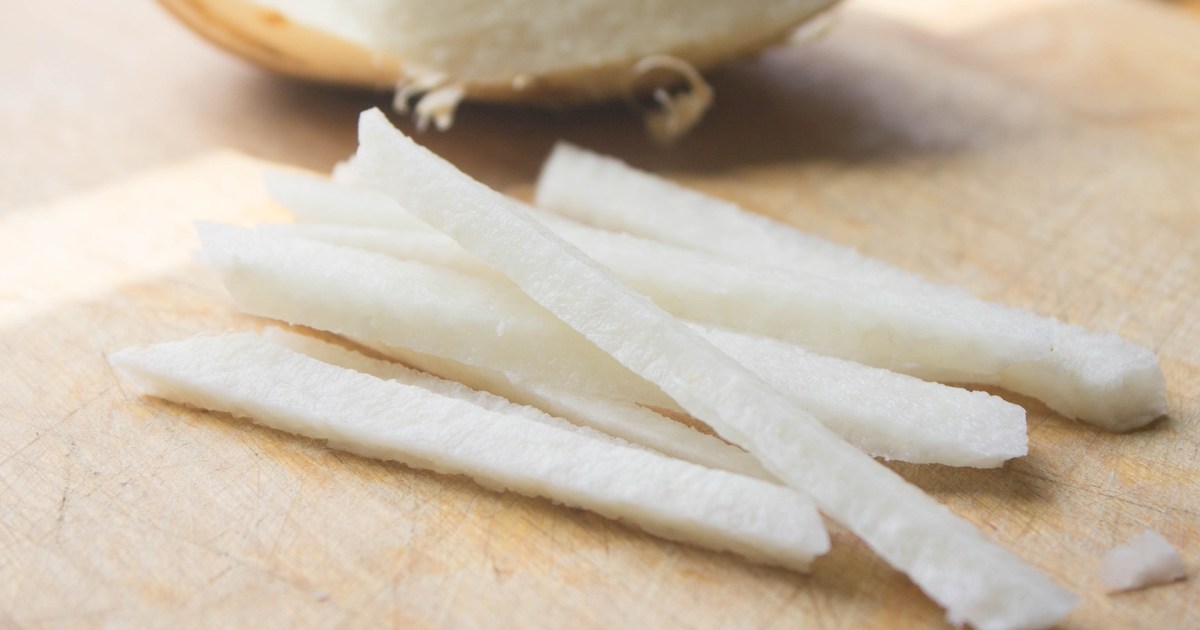 How to lose belly fat: Eating these 10 foods more often will help a lot