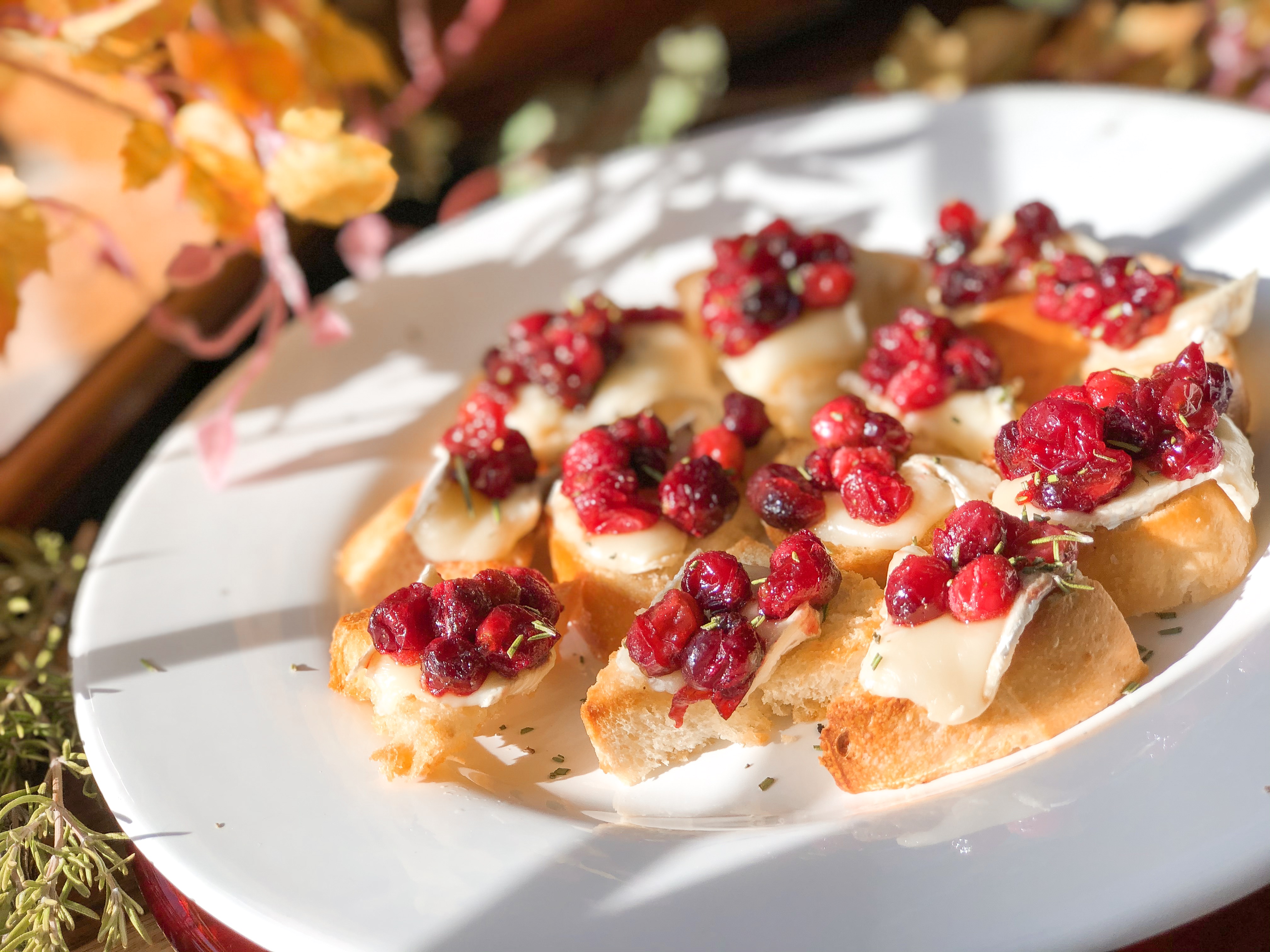 Cranberry brie crostini