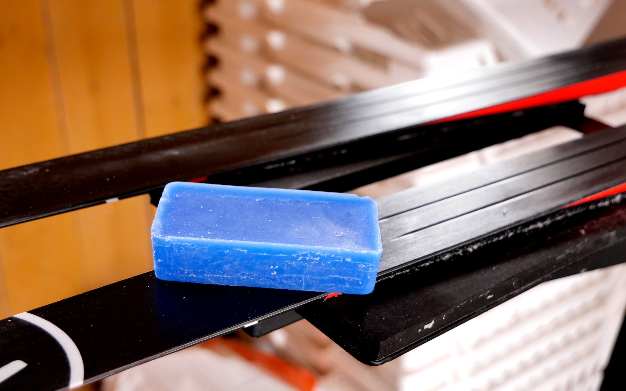 Ski wax bar on skis