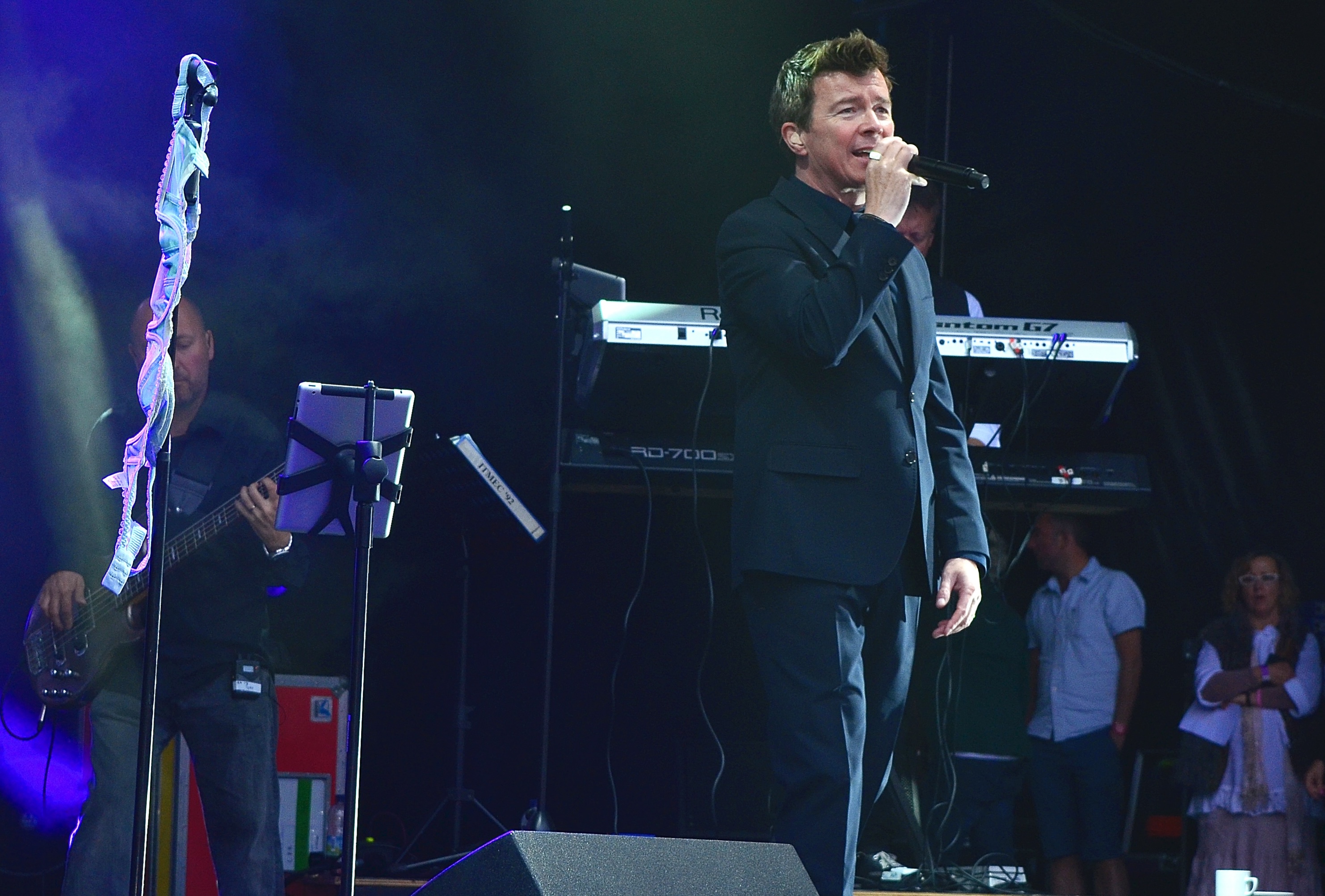 Why rickrolling is bad for you, Technology