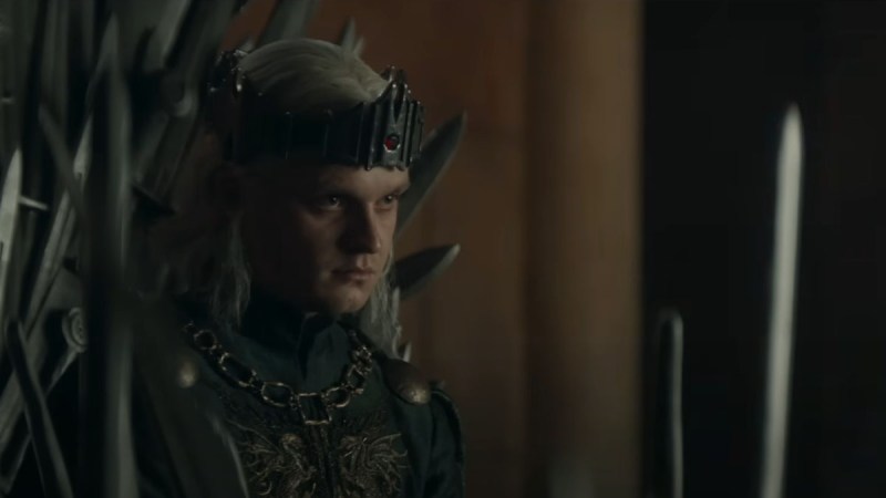 Tom Glynn-Carney as King Aegon II Targaryen in House of the Dragon.