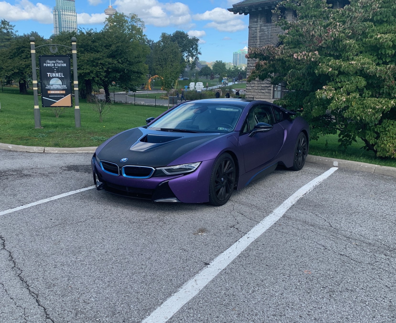 BMW i8
