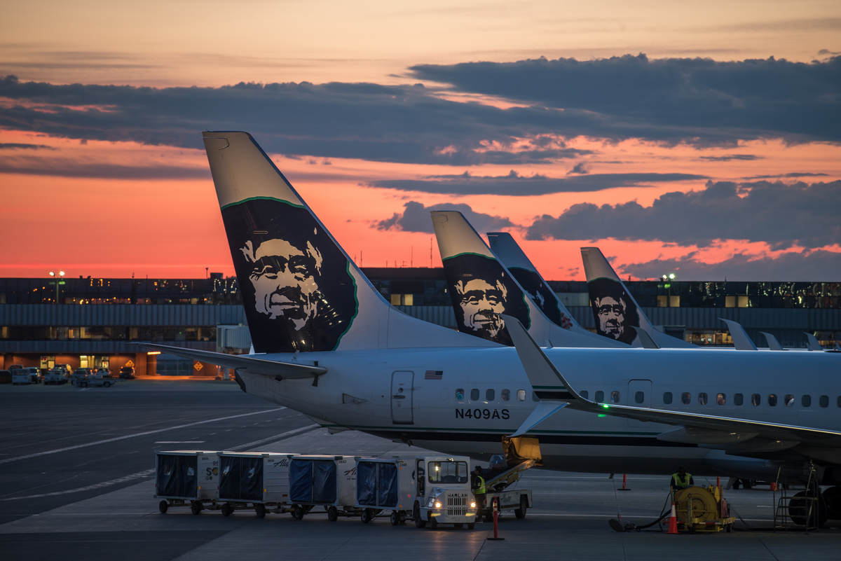 Alaska Airlines Planes at Sunset