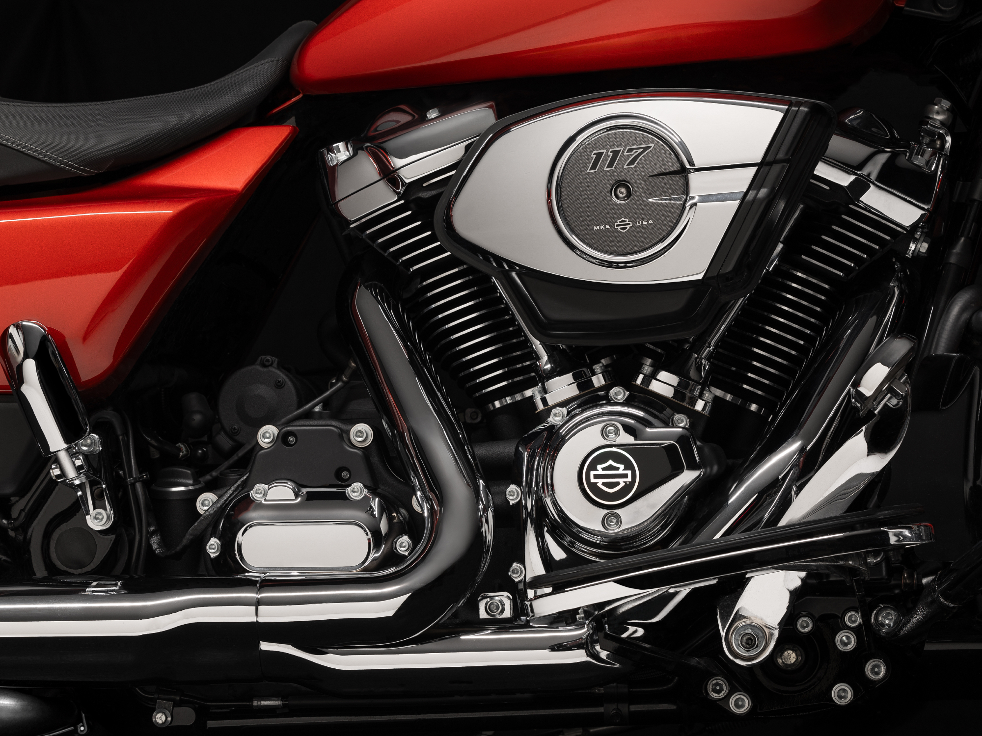 2024 Harley-Davidson Street Glide Milwaukee-Eight 117 V-Twin engine.