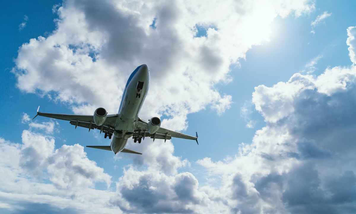 airplane flying in sky