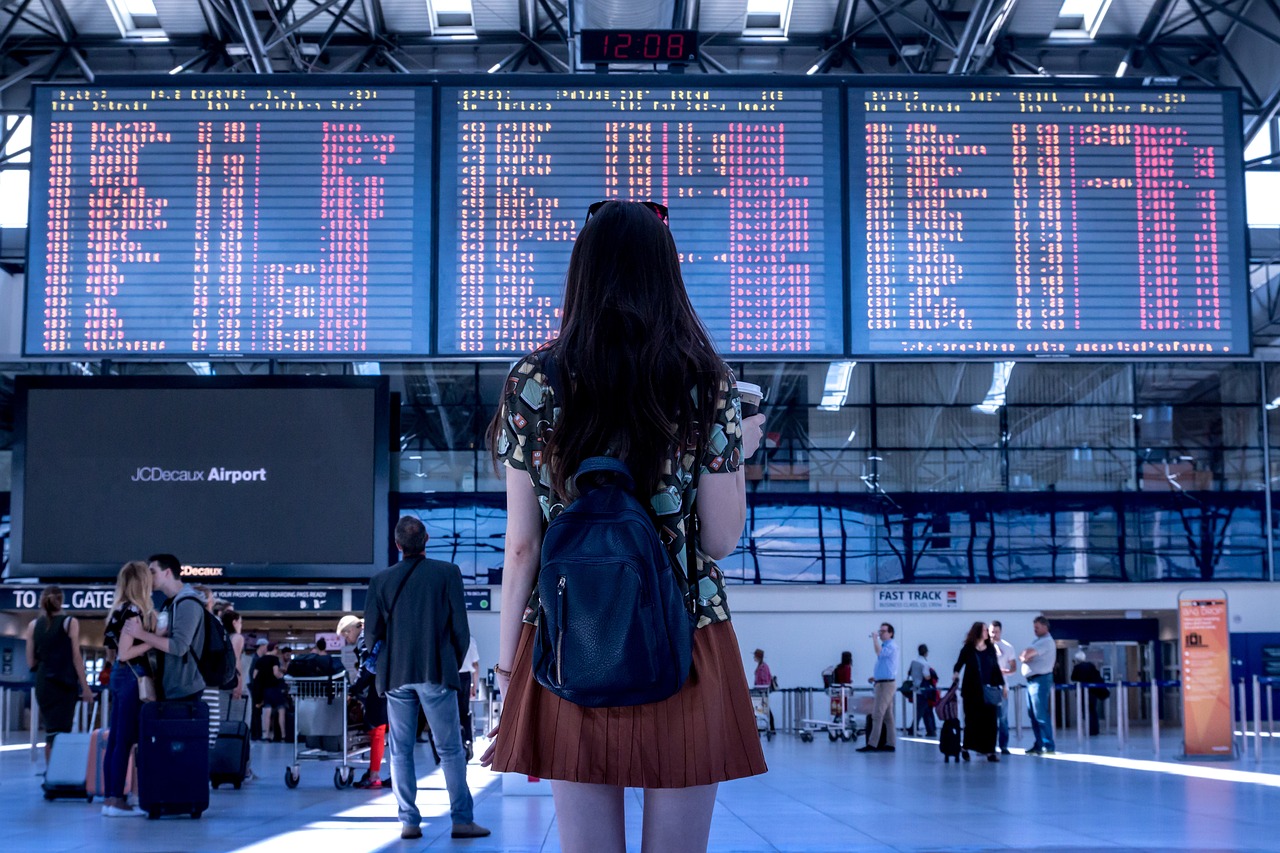 What happens if you miss a connecting flight? These travel