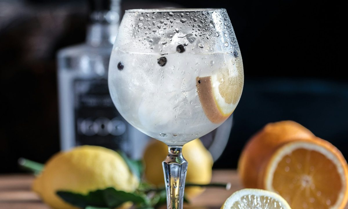 Spanish gin tonic