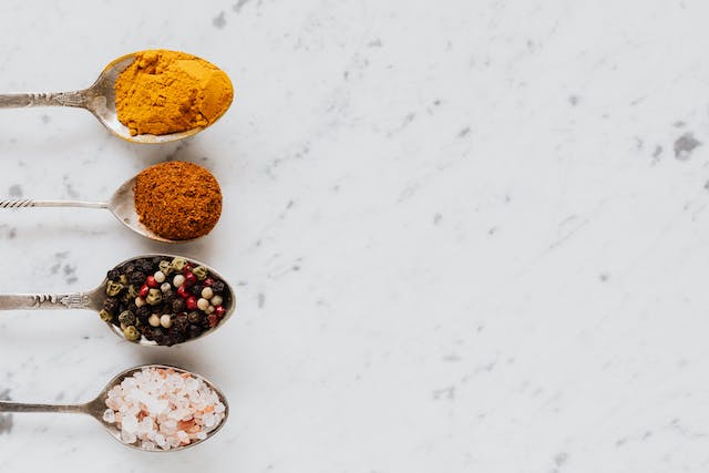 spices black pepper