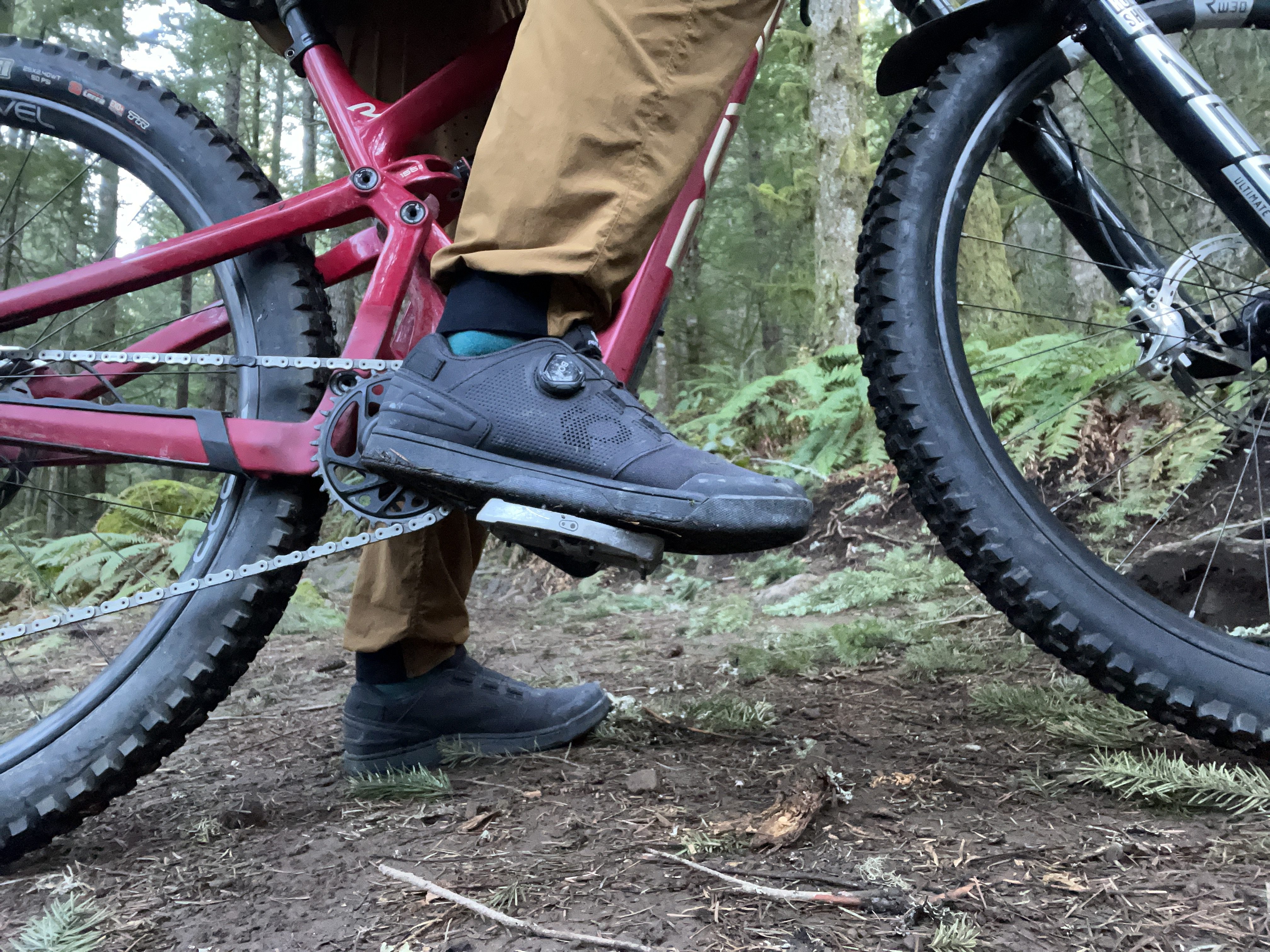 On a mountain bike with the Pearl Izumi X-Alp Launch mountain bike shoe