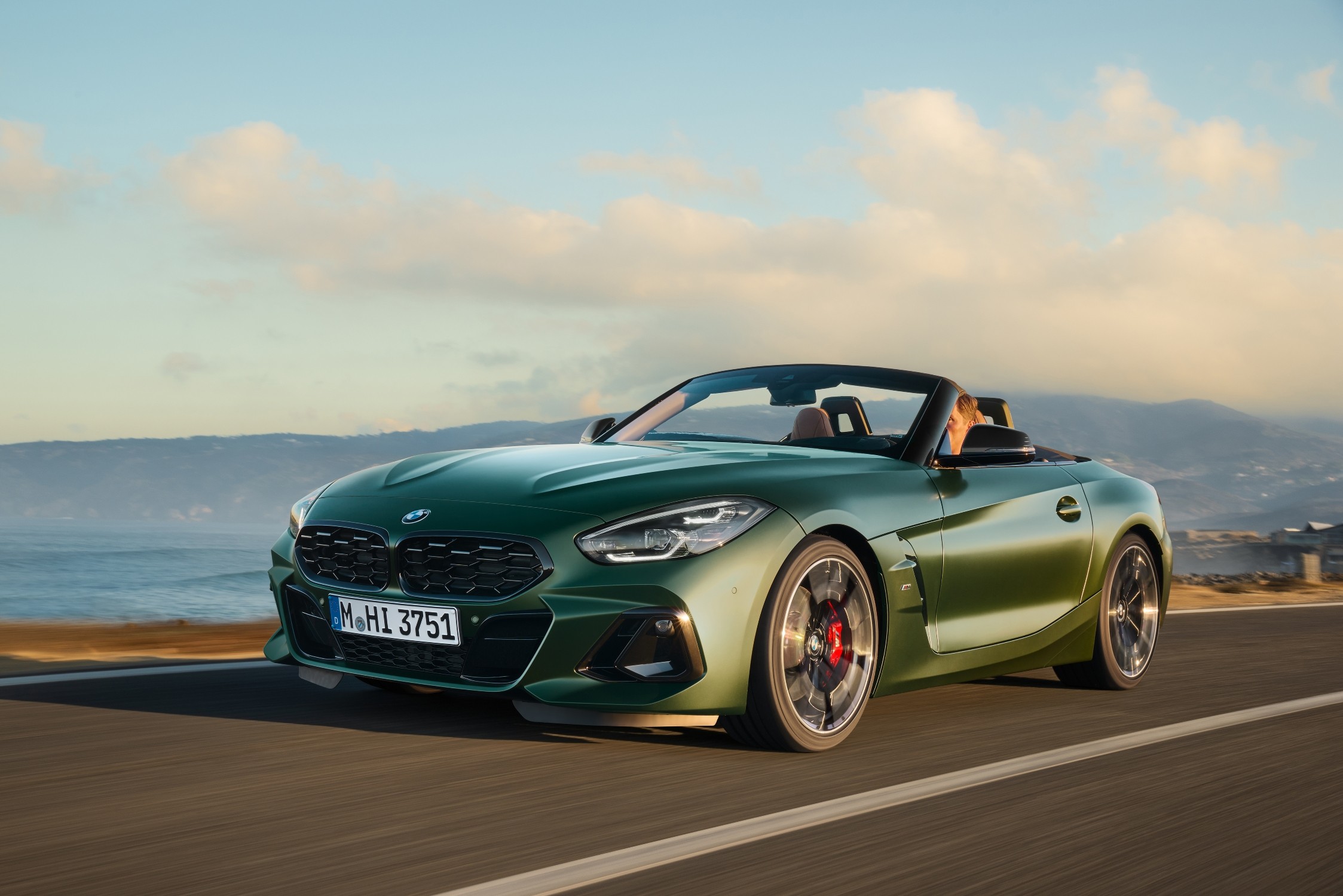 2025 BMW M4 Z40i