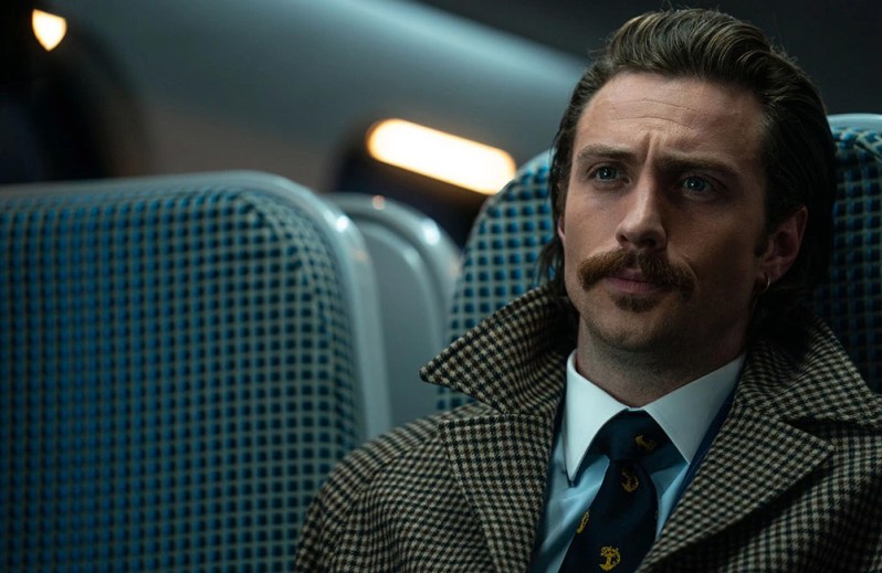 Aaron Taylor-Johnson in Bullet Train. 