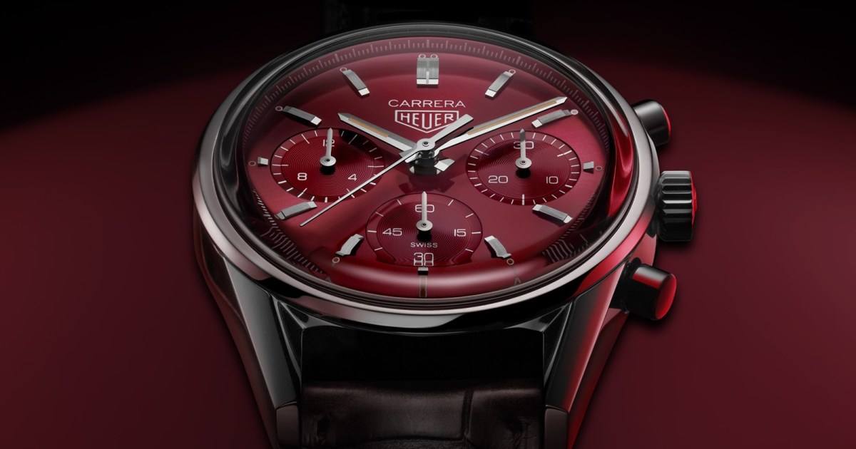 Red watches are striking: These are our top picks for men - The Manual