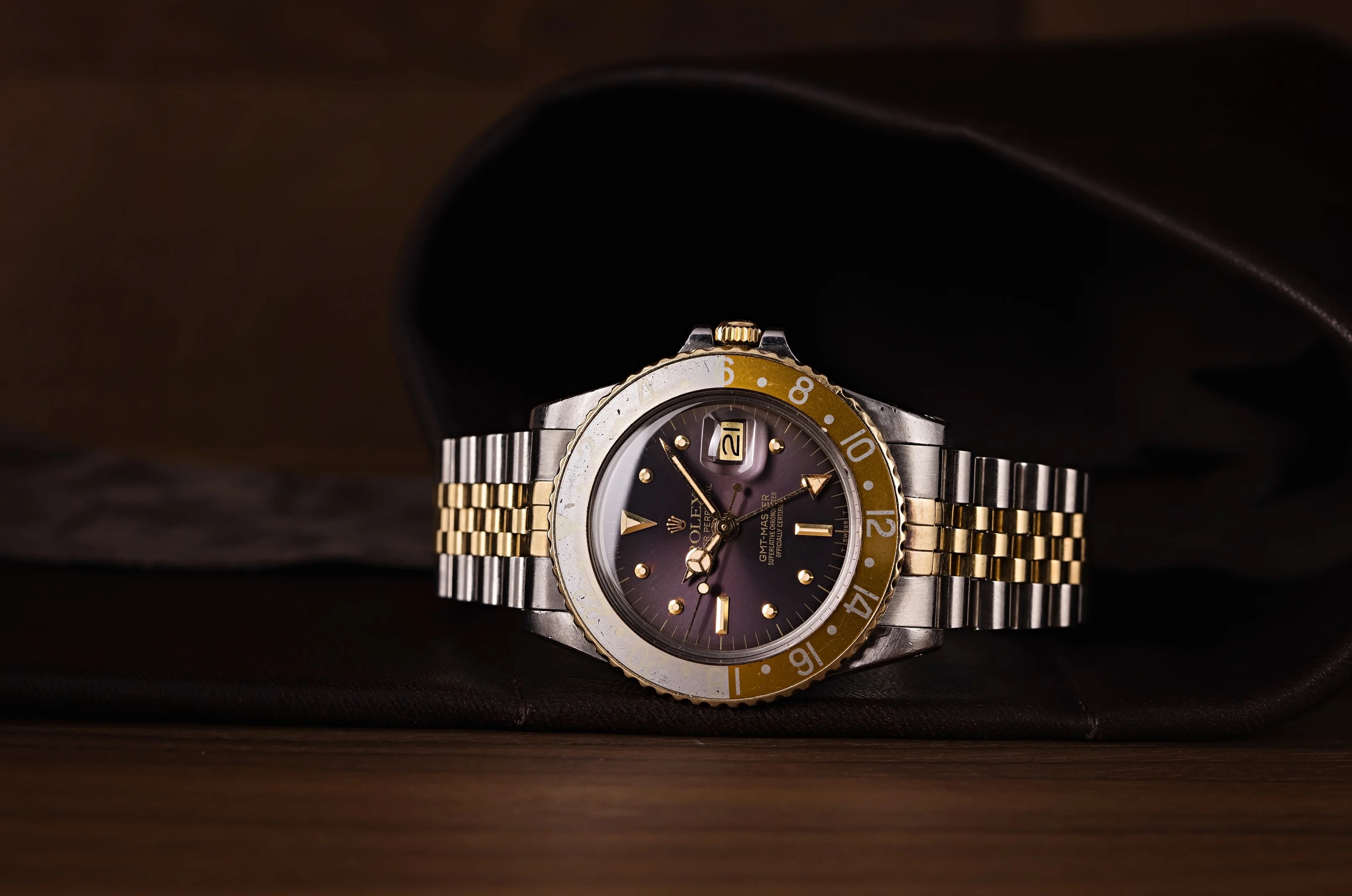 Rolex GMT Master 1675 Root Beer Watch.