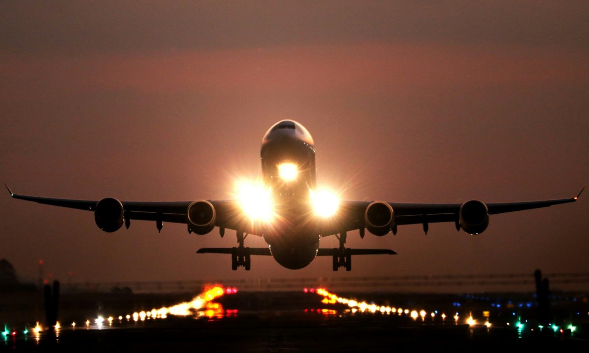 Airplane flying out of Costa Rica
