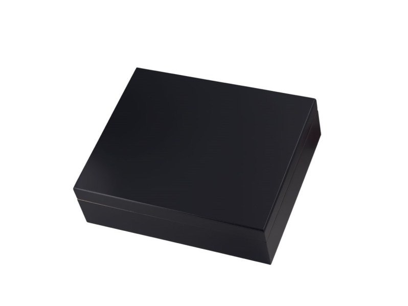Quality Importers all-black desktop humidor from Famous Smoke Shop